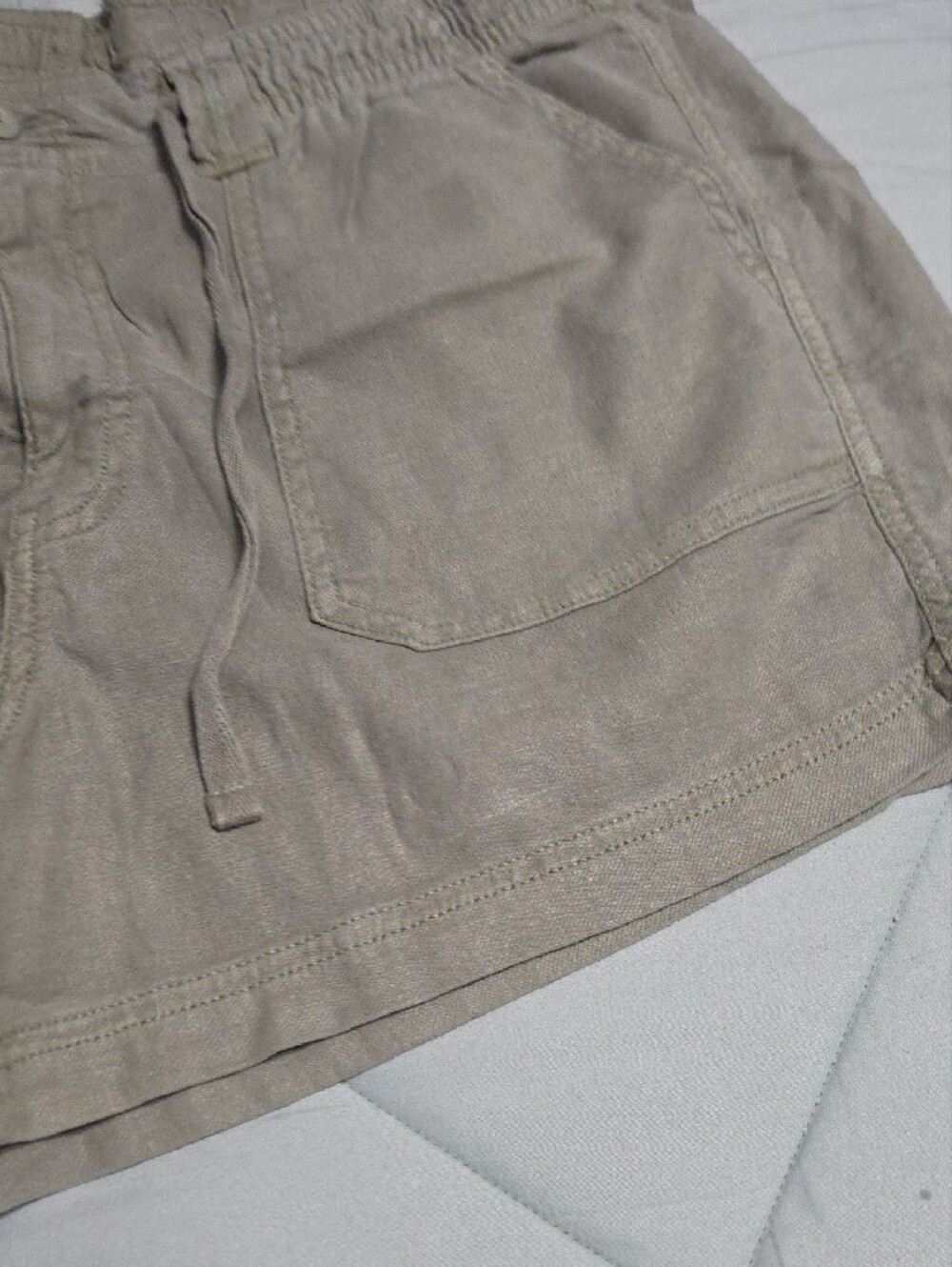 American Eagle Outfitters Women's Shorts in Taupe - Picture 5 of 6
